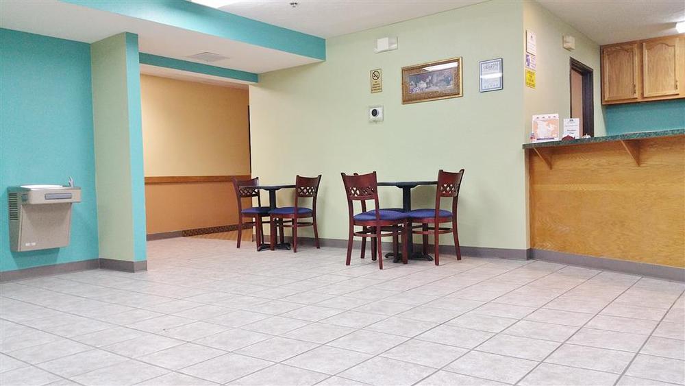 Americas Best Value Inn - Seymour Интерьер фото