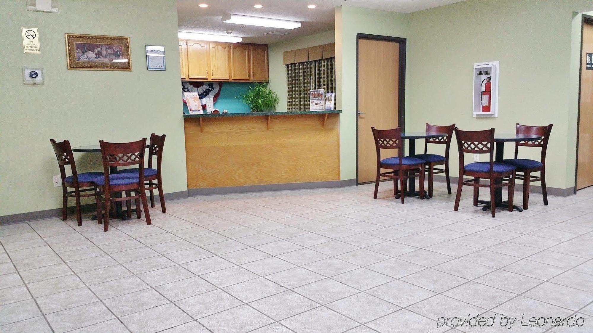 Americas Best Value Inn - Seymour Экстерьер фото